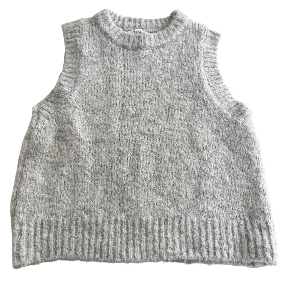 Zara Girls Gray Soft Knit Sweater Vest Preppy Minimalist Classic 9-10